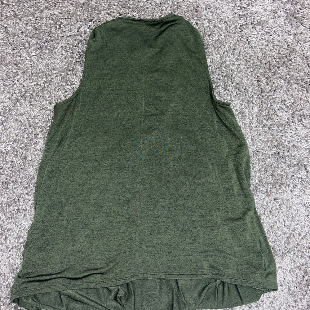 Green Tank - Picture 3 of 3